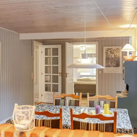 Maike - 3-7km From The Sea By Interhome