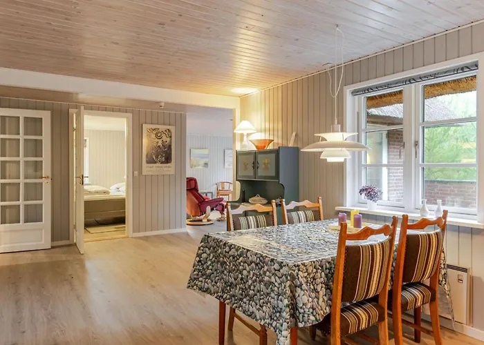Maike - 3-7km From The Sea By Interhome *